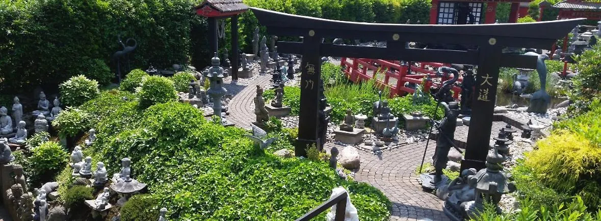 Guest house Asian Garden - Das Ferienhaus Lohmar